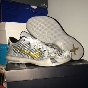 Nike Id Kobe 10 low